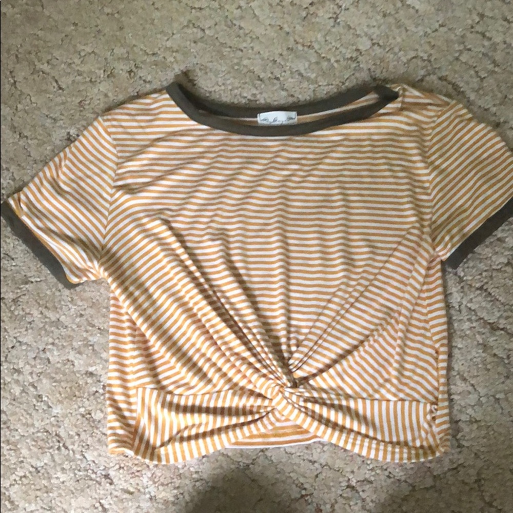 cropped tee shirt